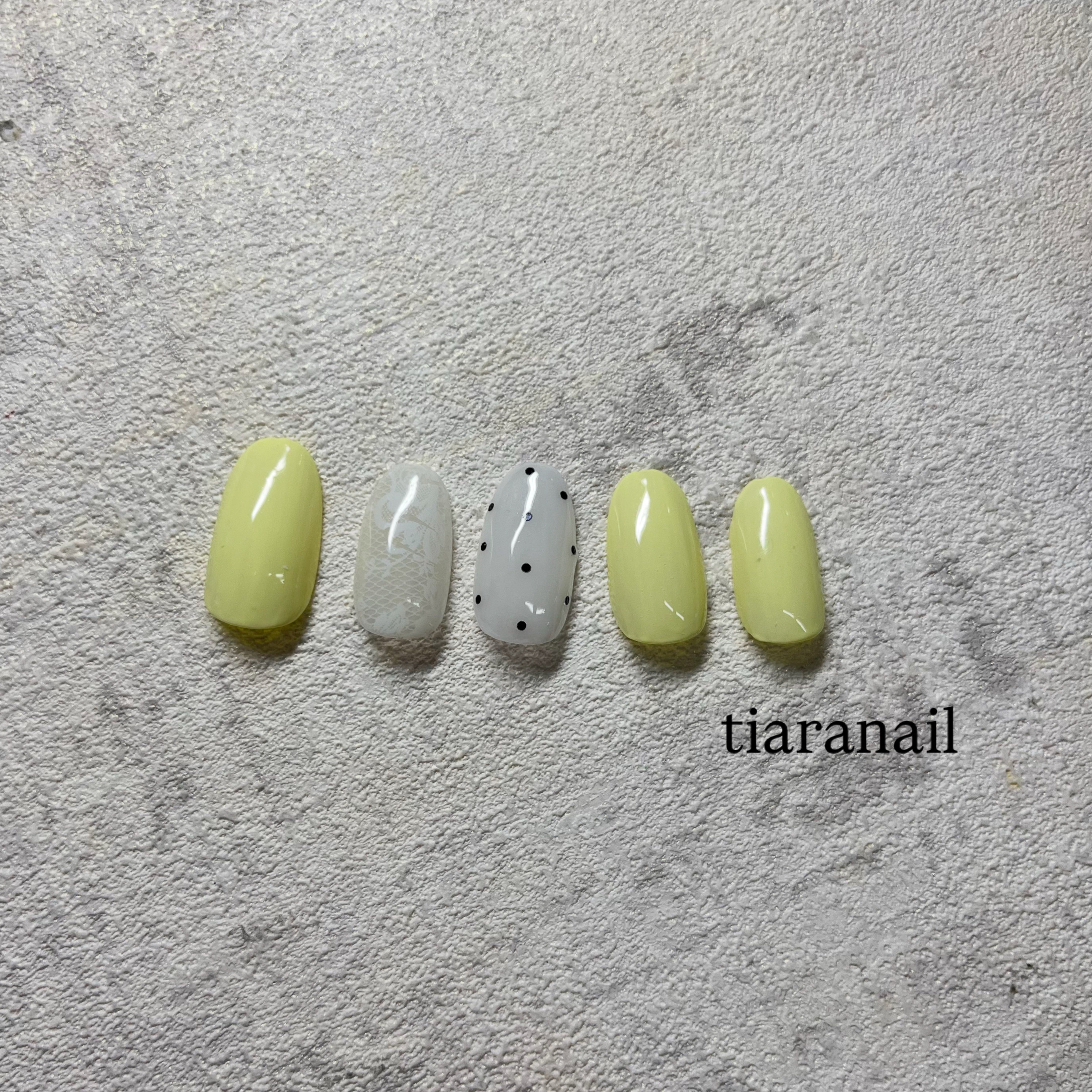 tiaranail
