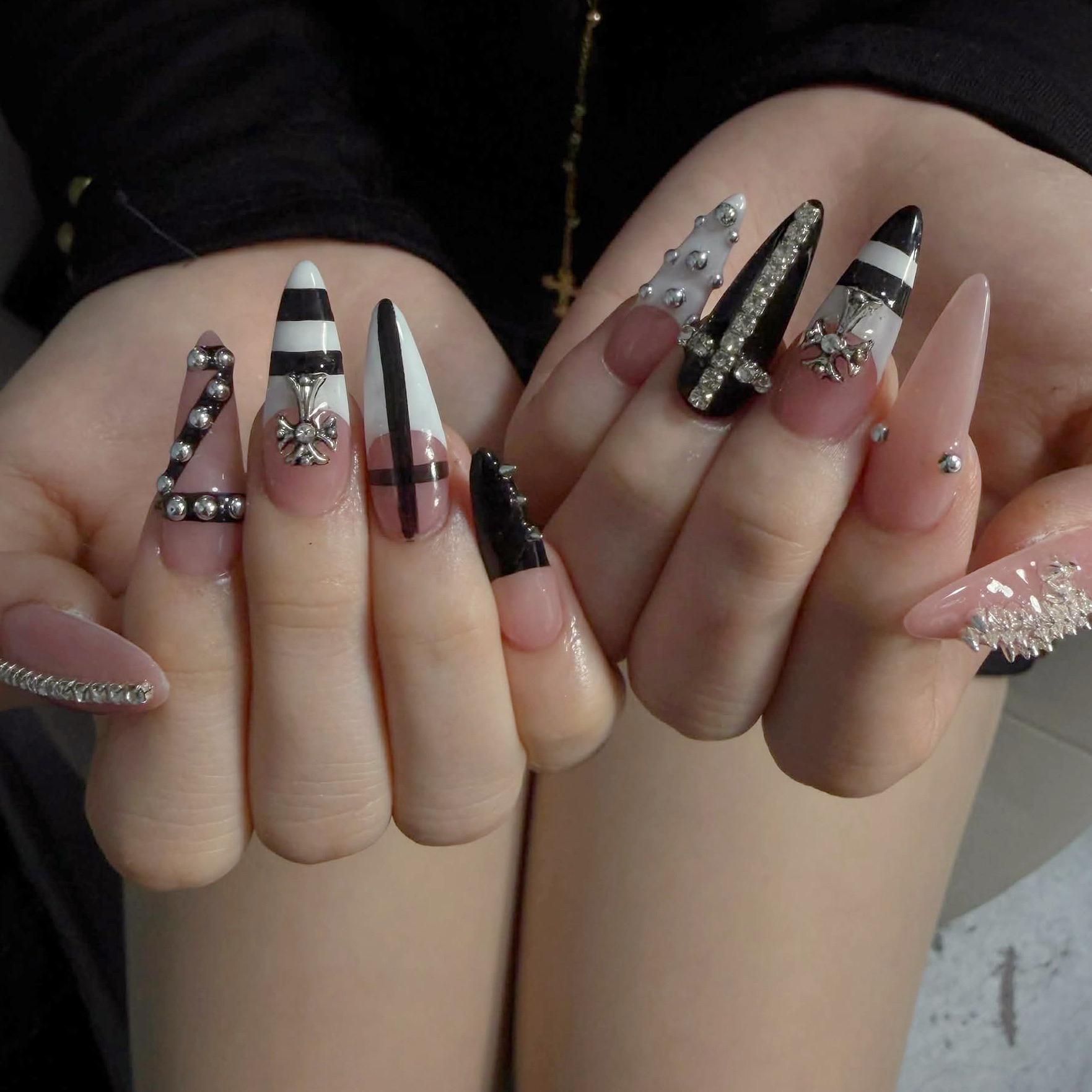 Harry_nail