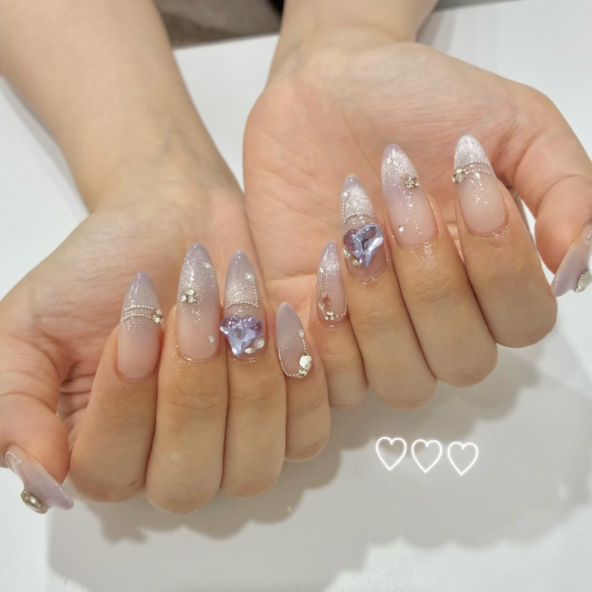nyua_nail