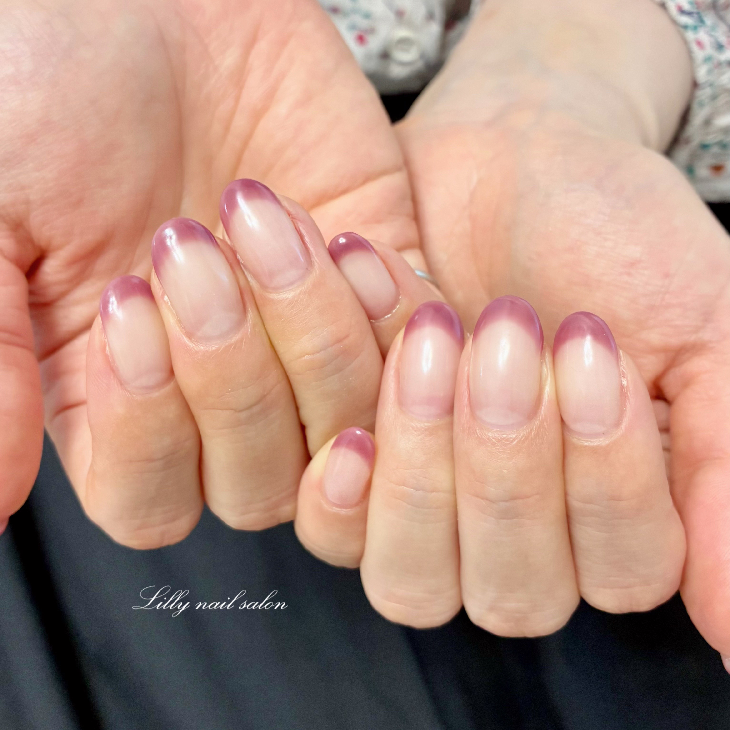 Lilly_nailsalon_Miku