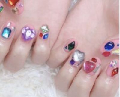 
【ネイルに女子の大好き詰め込んだ☆】パーツ、ビジュー付け放題コース☆