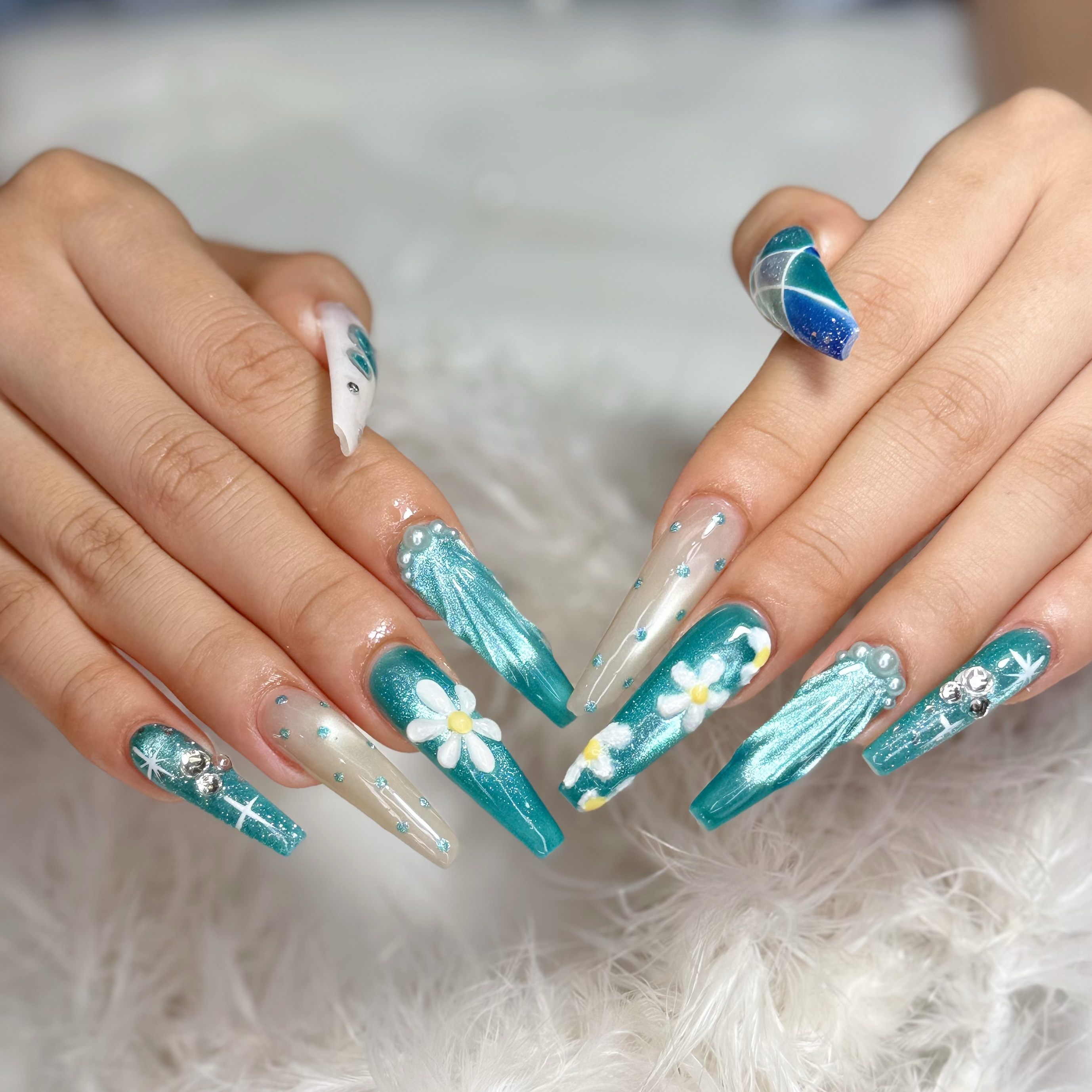 Bi_salon