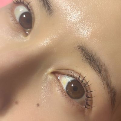 【まつ毛パーマ上】艶＆栄養コーティング仕上げ
