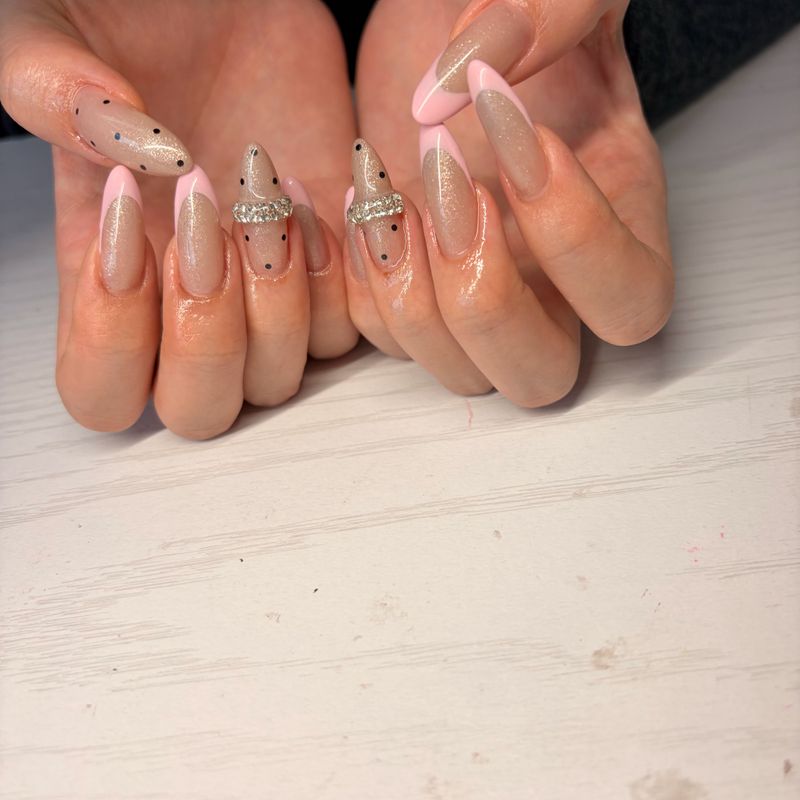 Nail Salon Reo