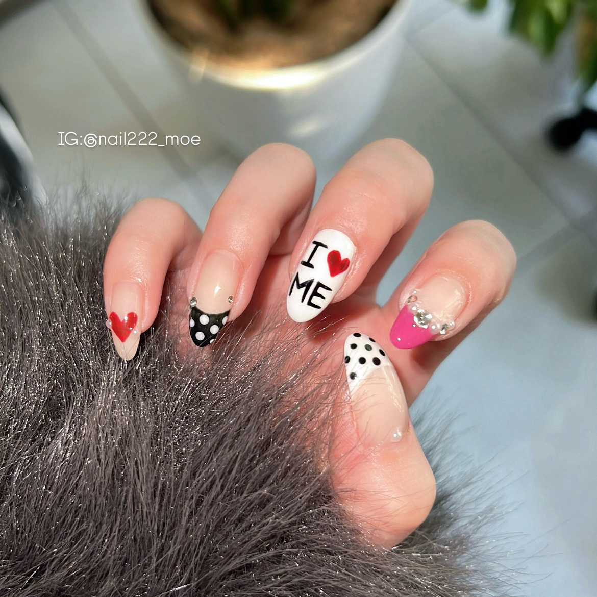 NAIL222_MOE