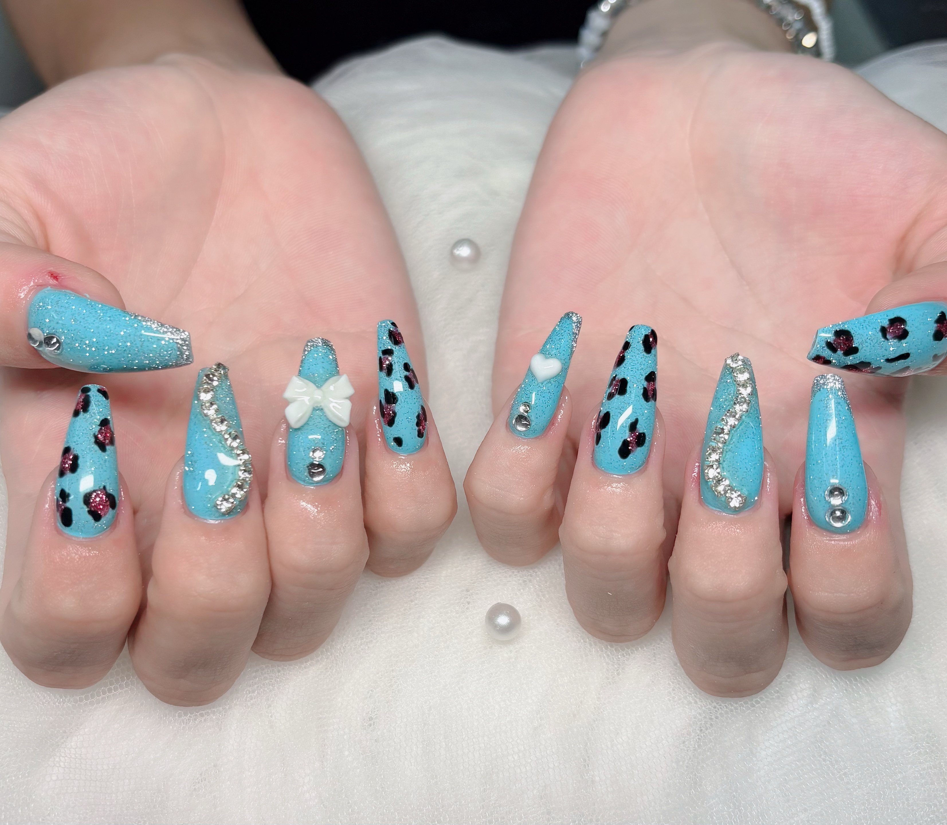 Nail_Rino