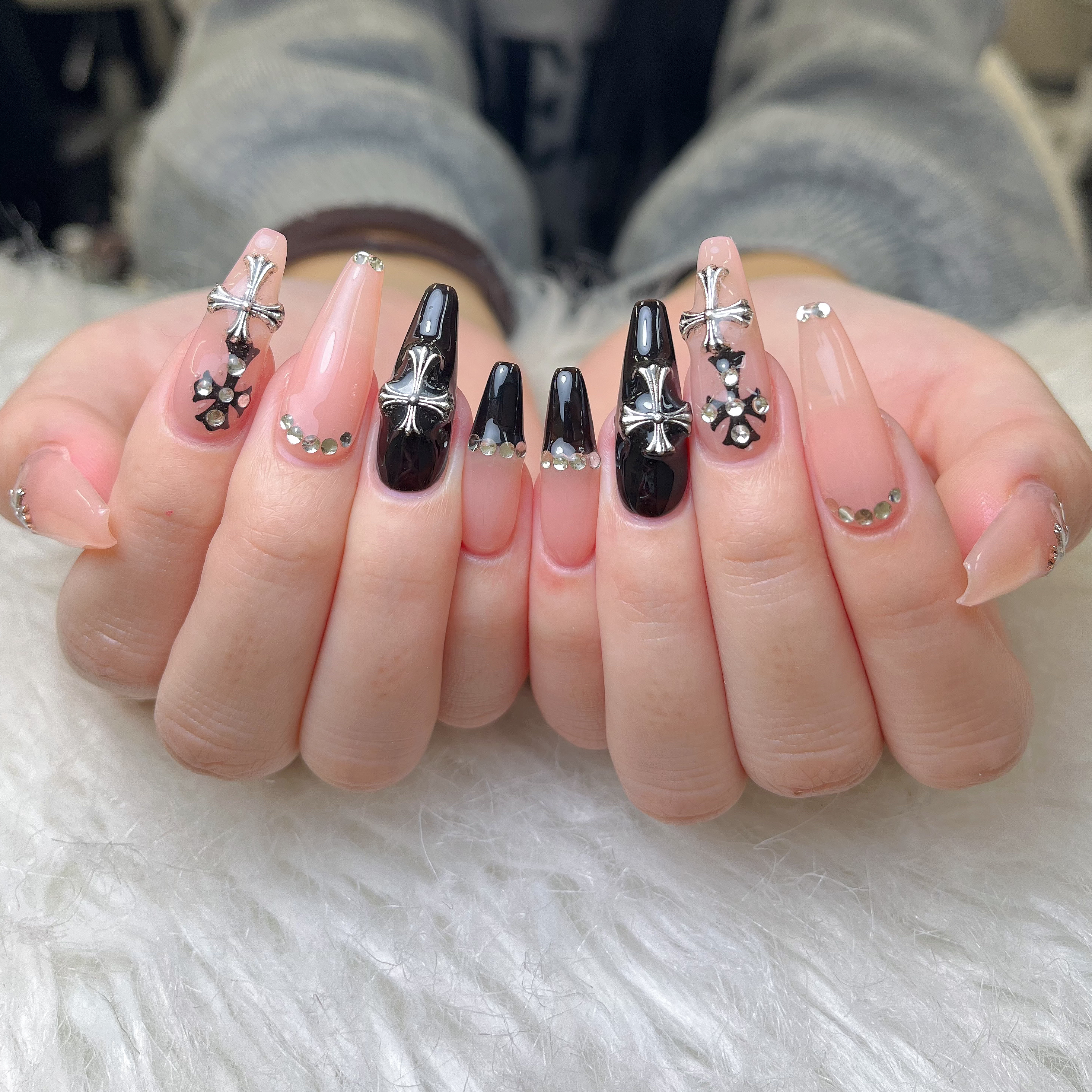 Nie_Nail_Yui