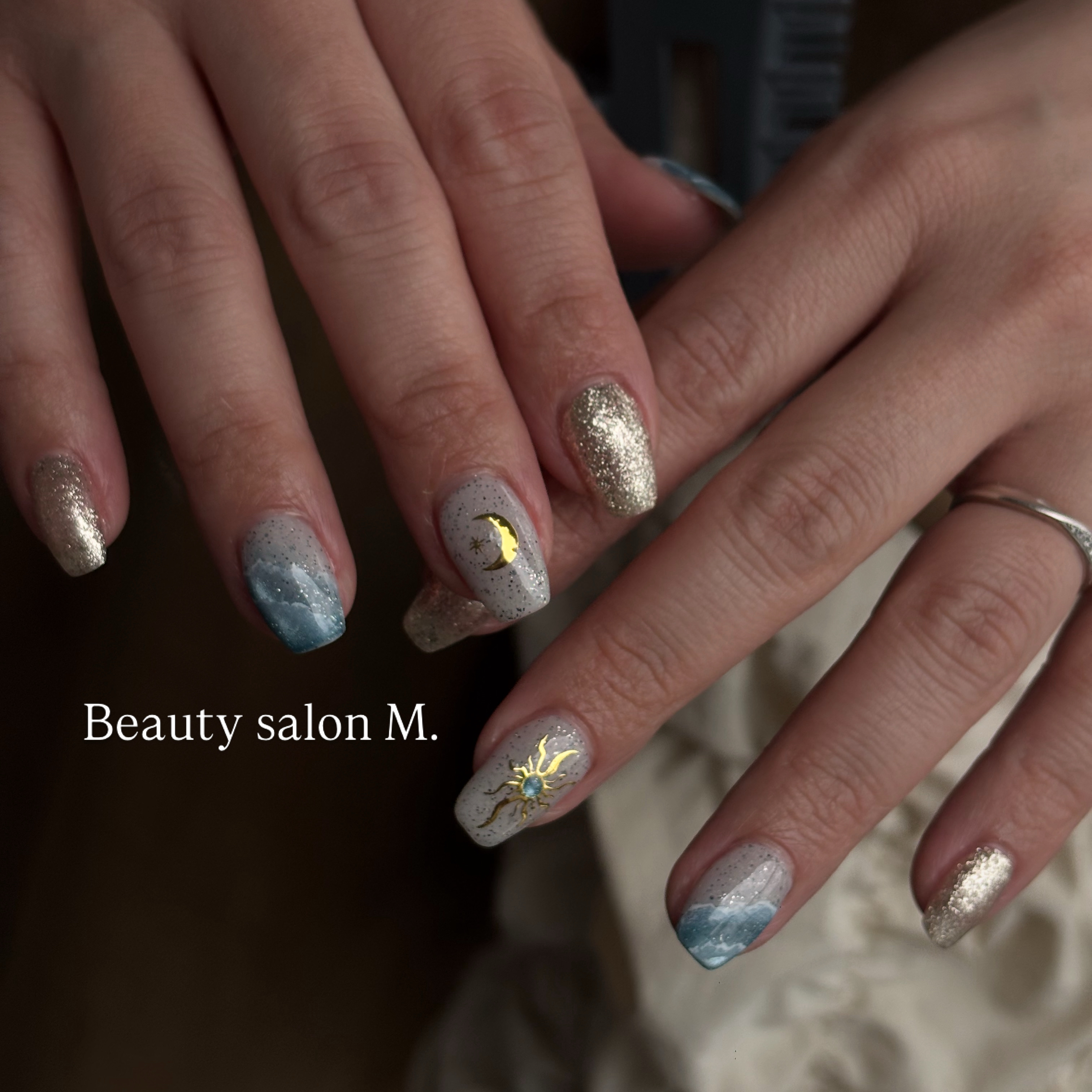nail_salon.m