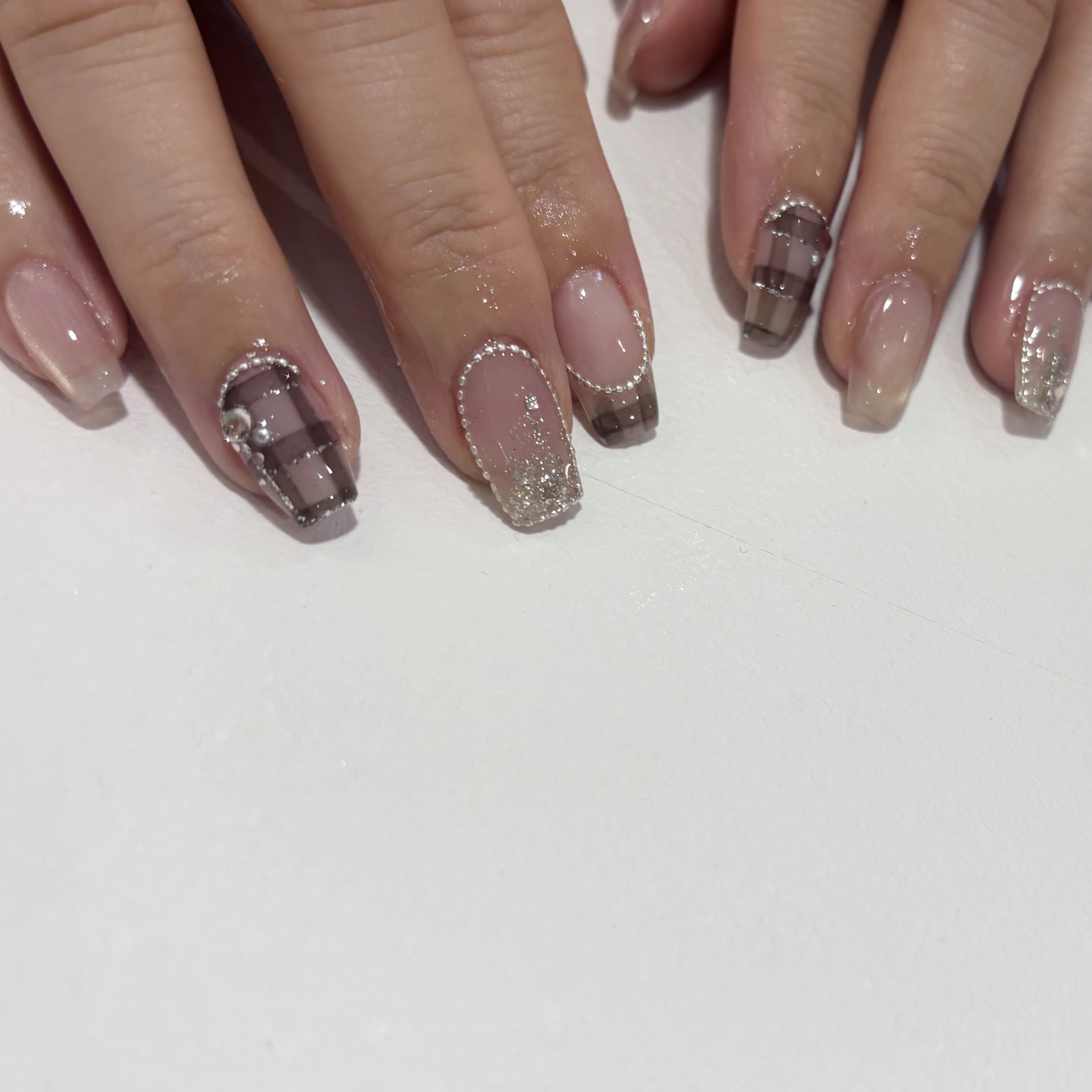 luce_nail