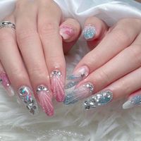 suki.Nail