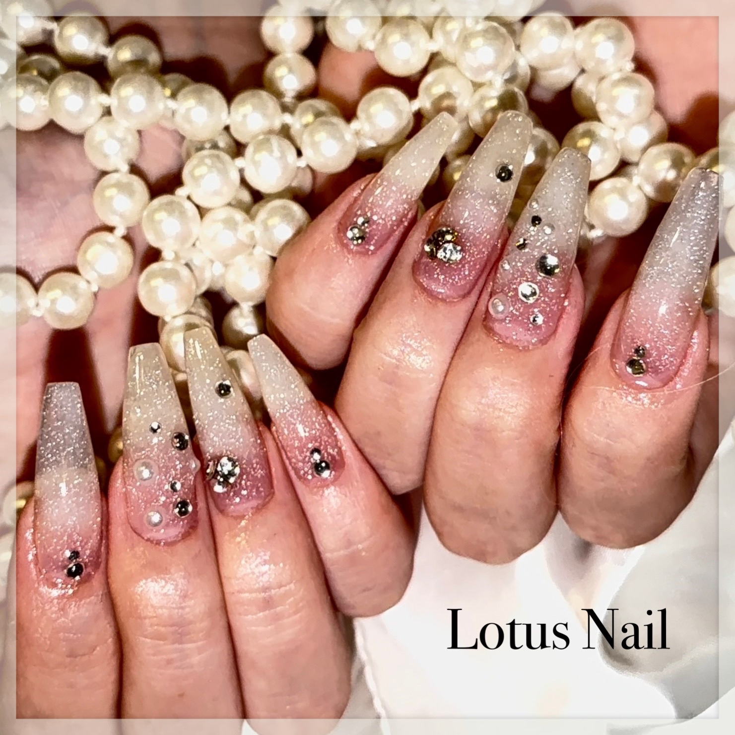 Lotus_Nail