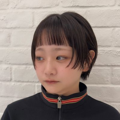 【2月限定】カット+ストレートパーマ¥24750→