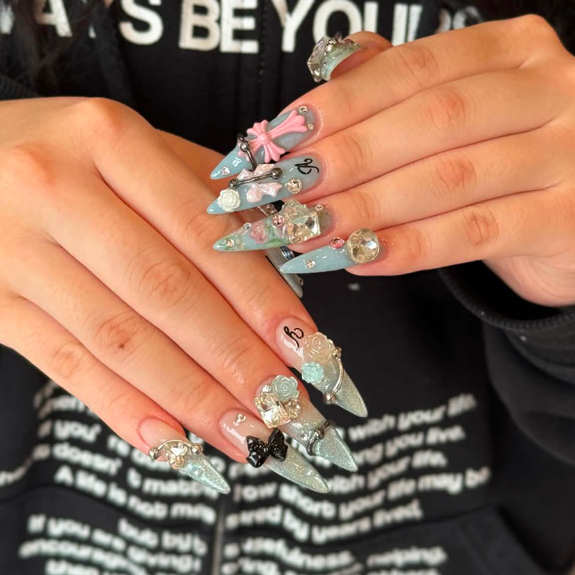 Aura.nailsalon