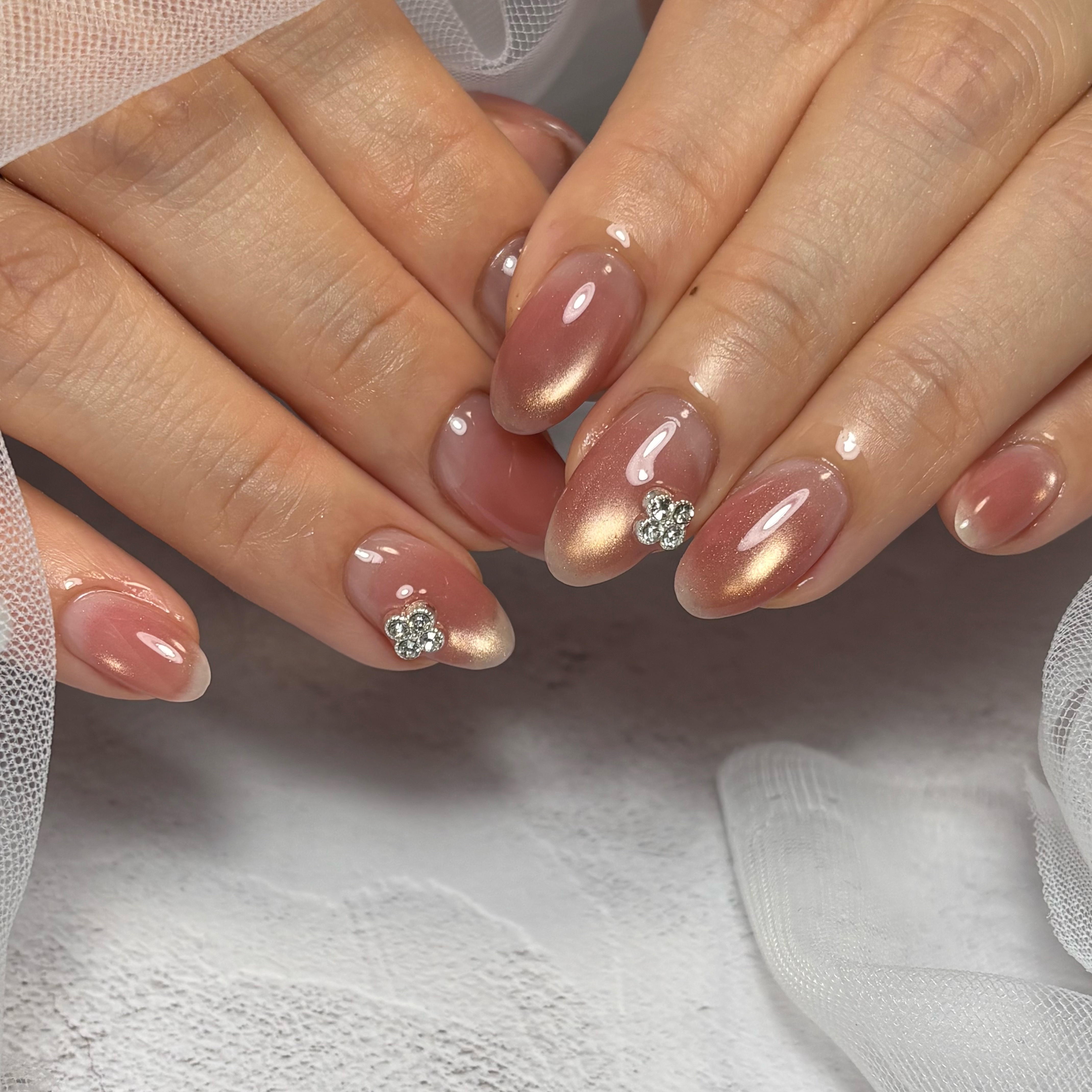 K.__nail