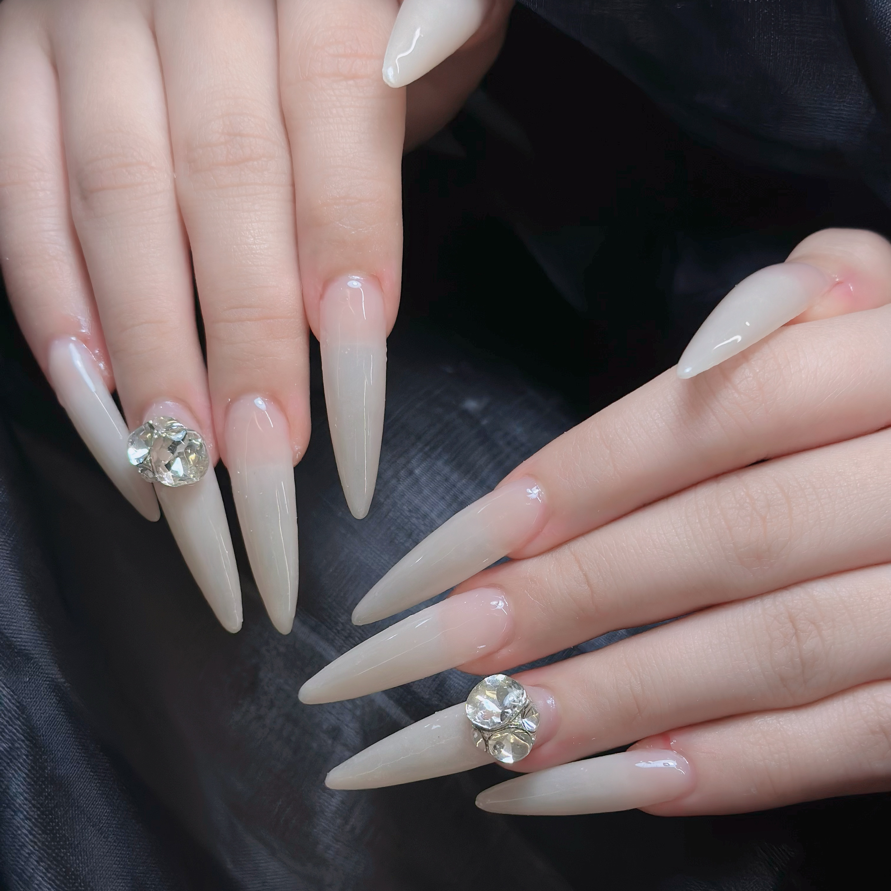 Ami_Nail_reina
