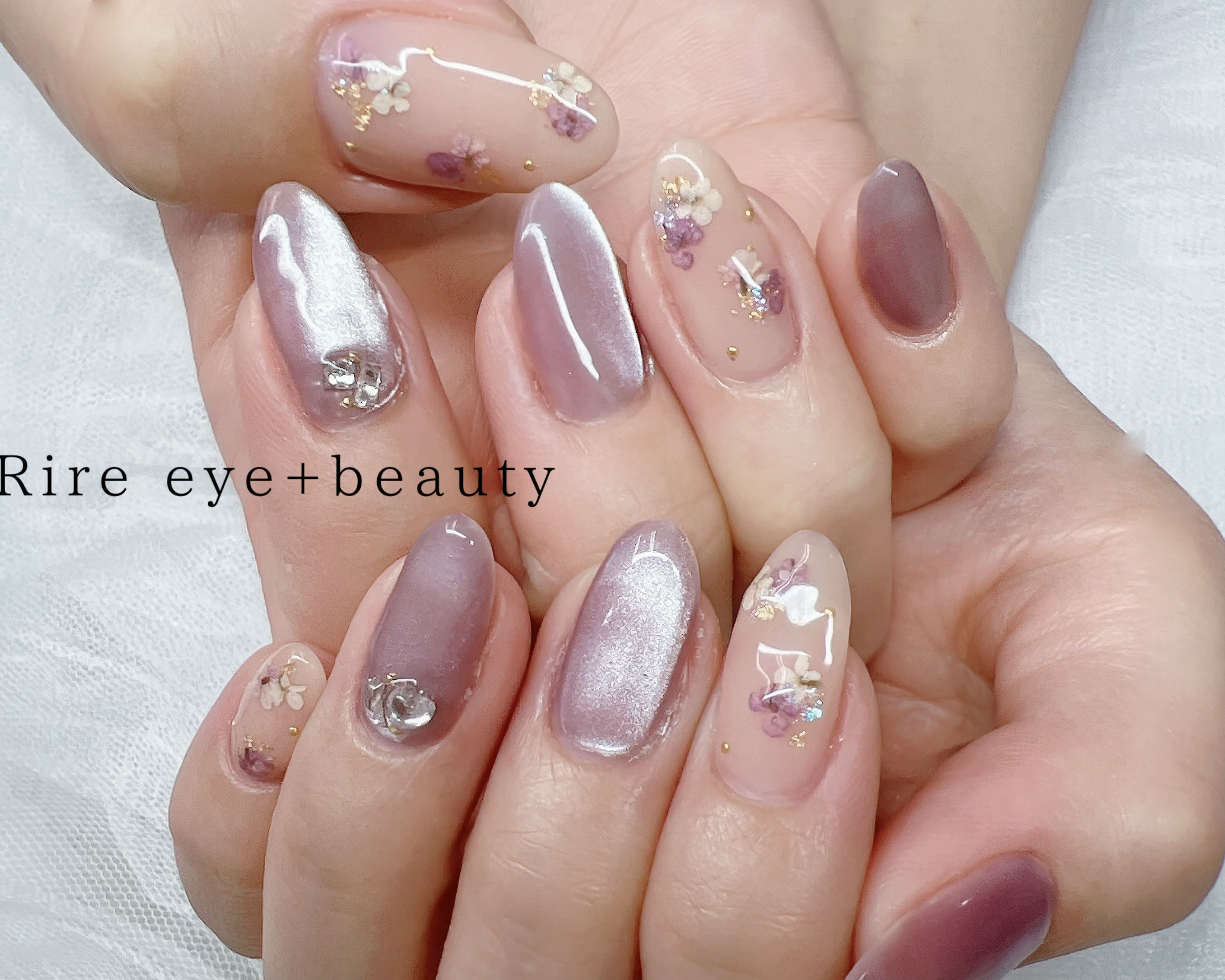 rire_nail