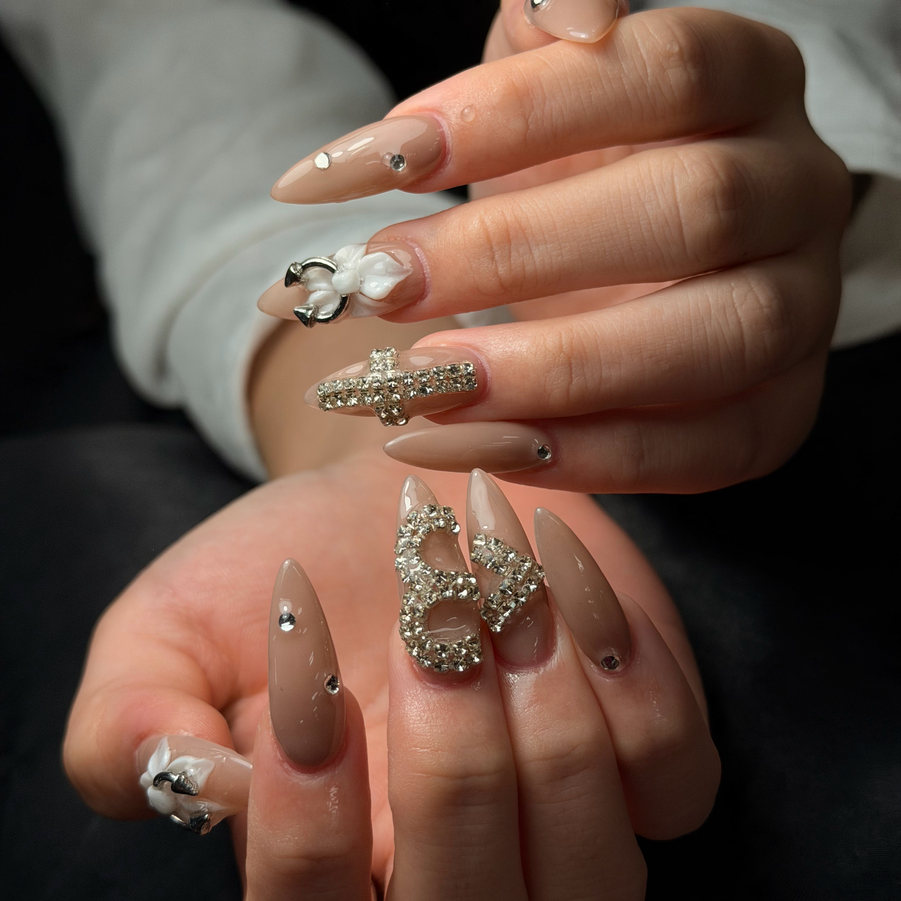 Rose_ana.chuo_nail