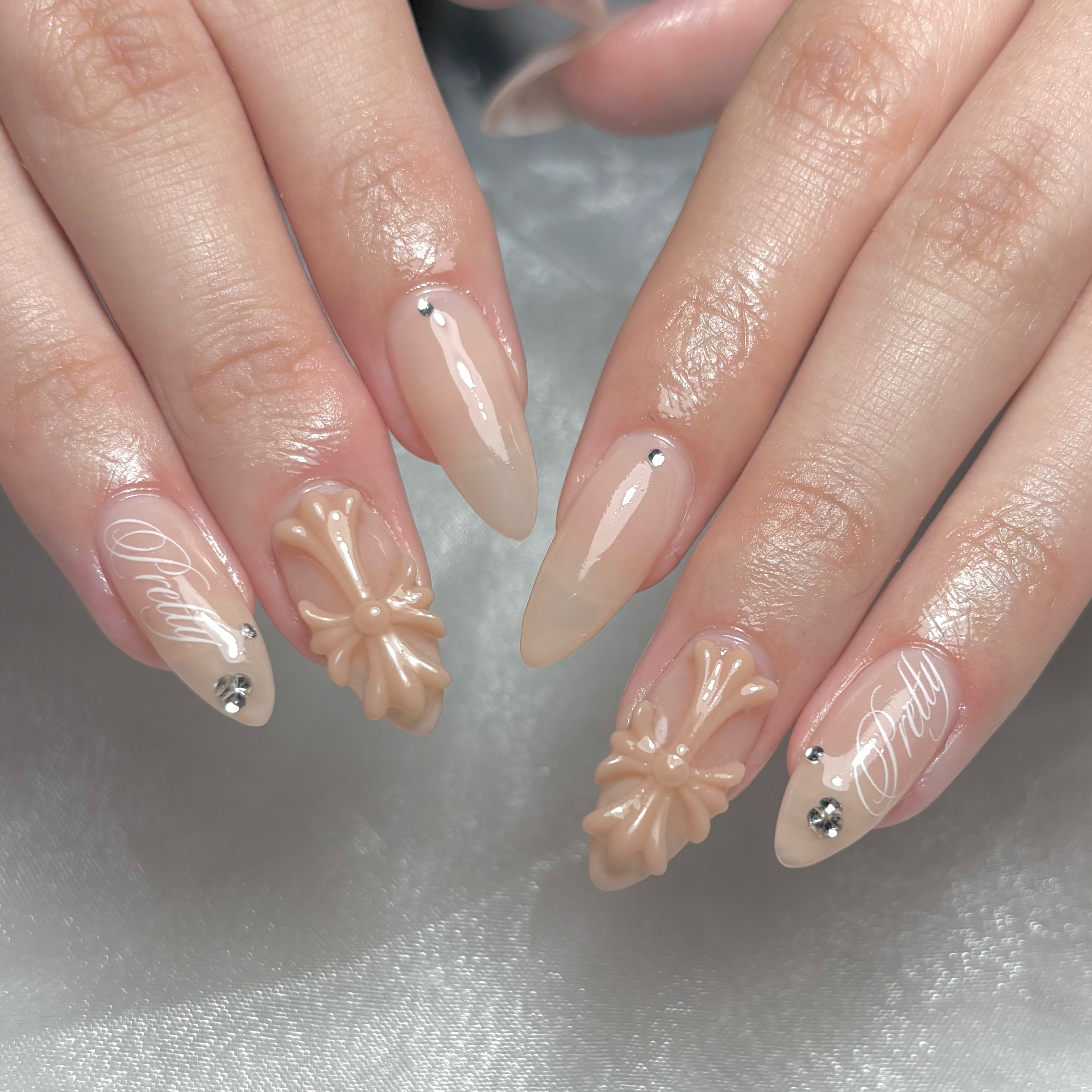 anela__613