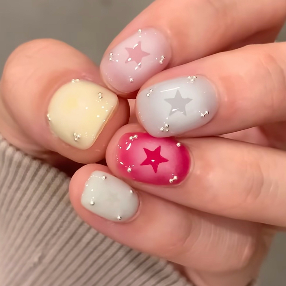 Mira.nail