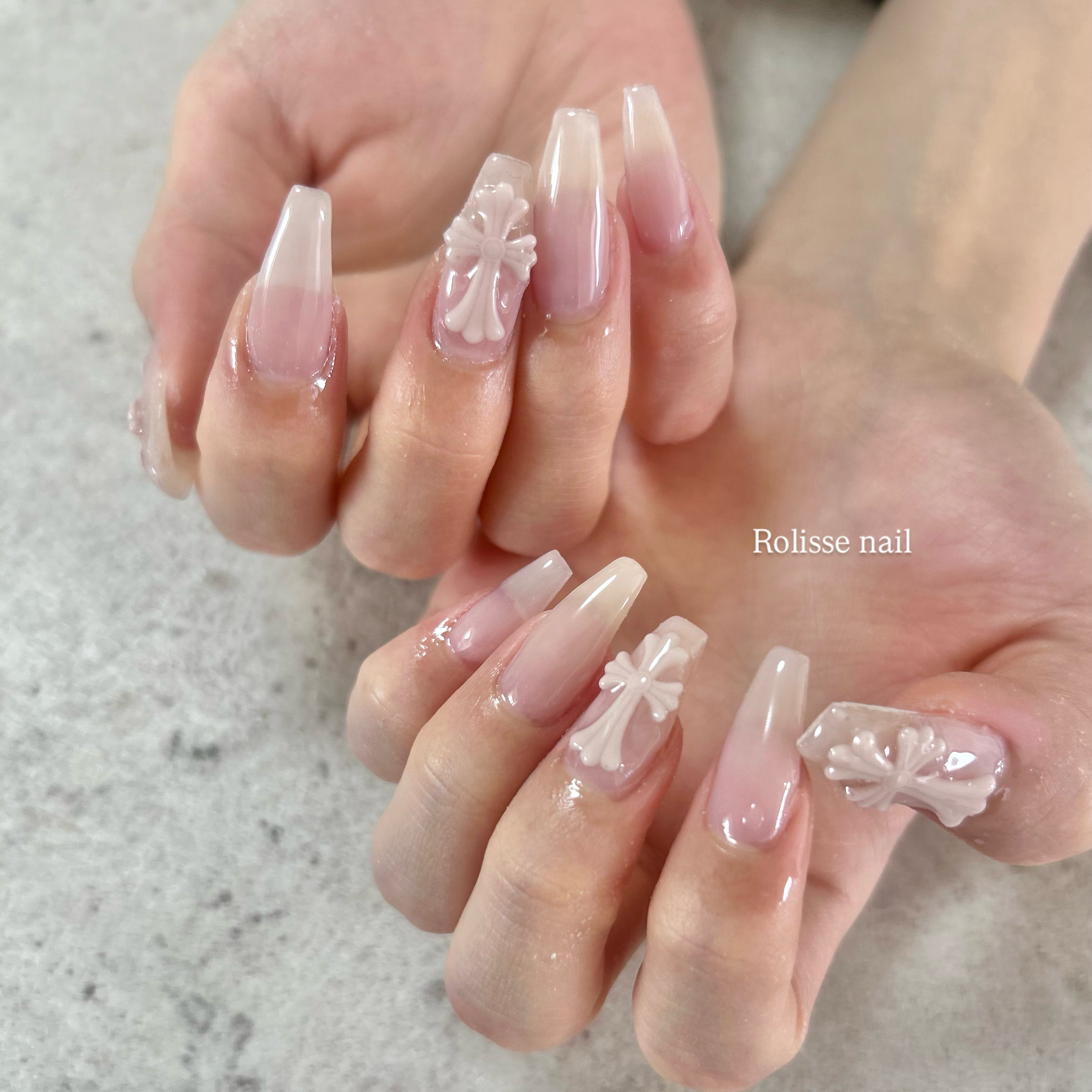 Rolissenail