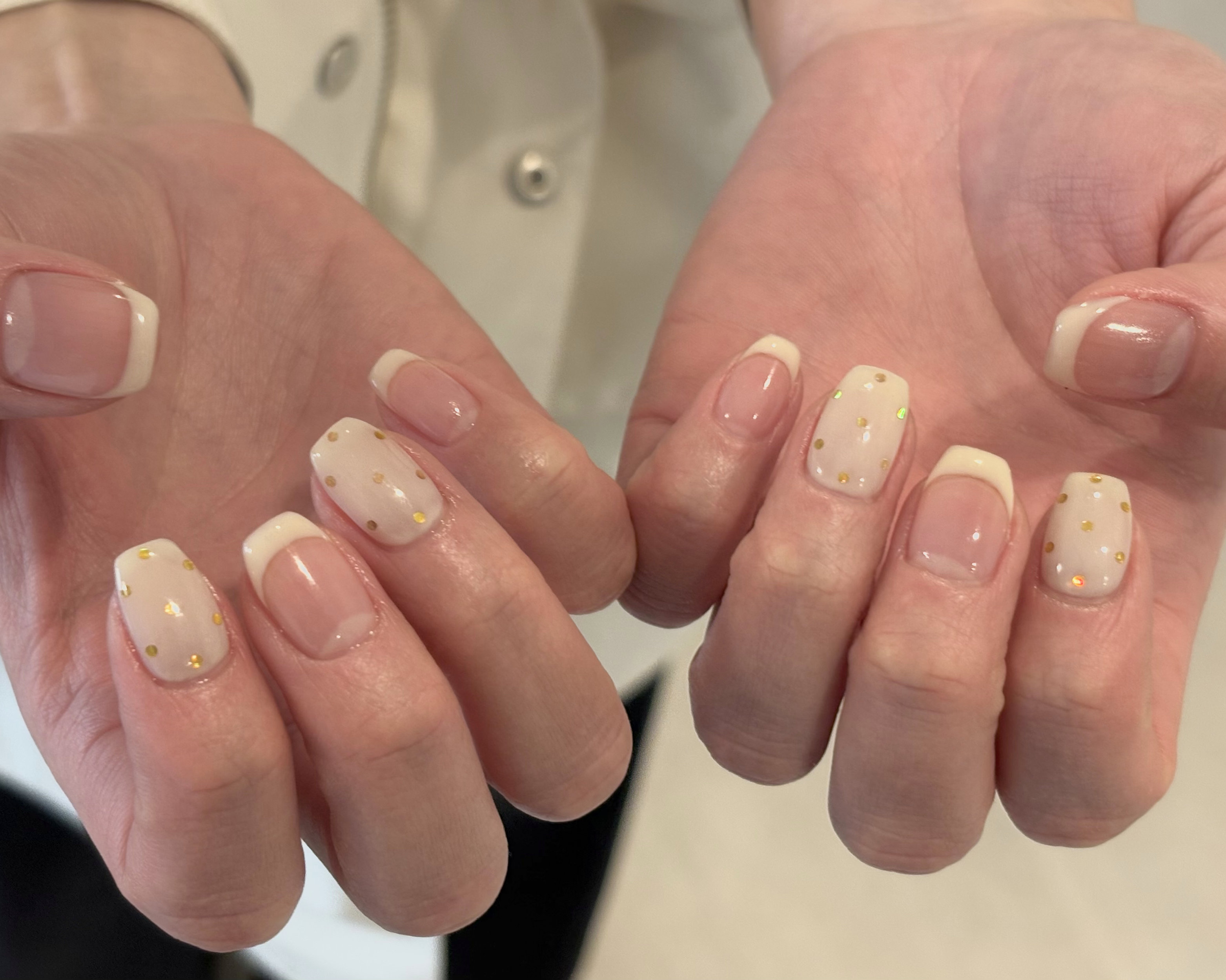 nail.mika