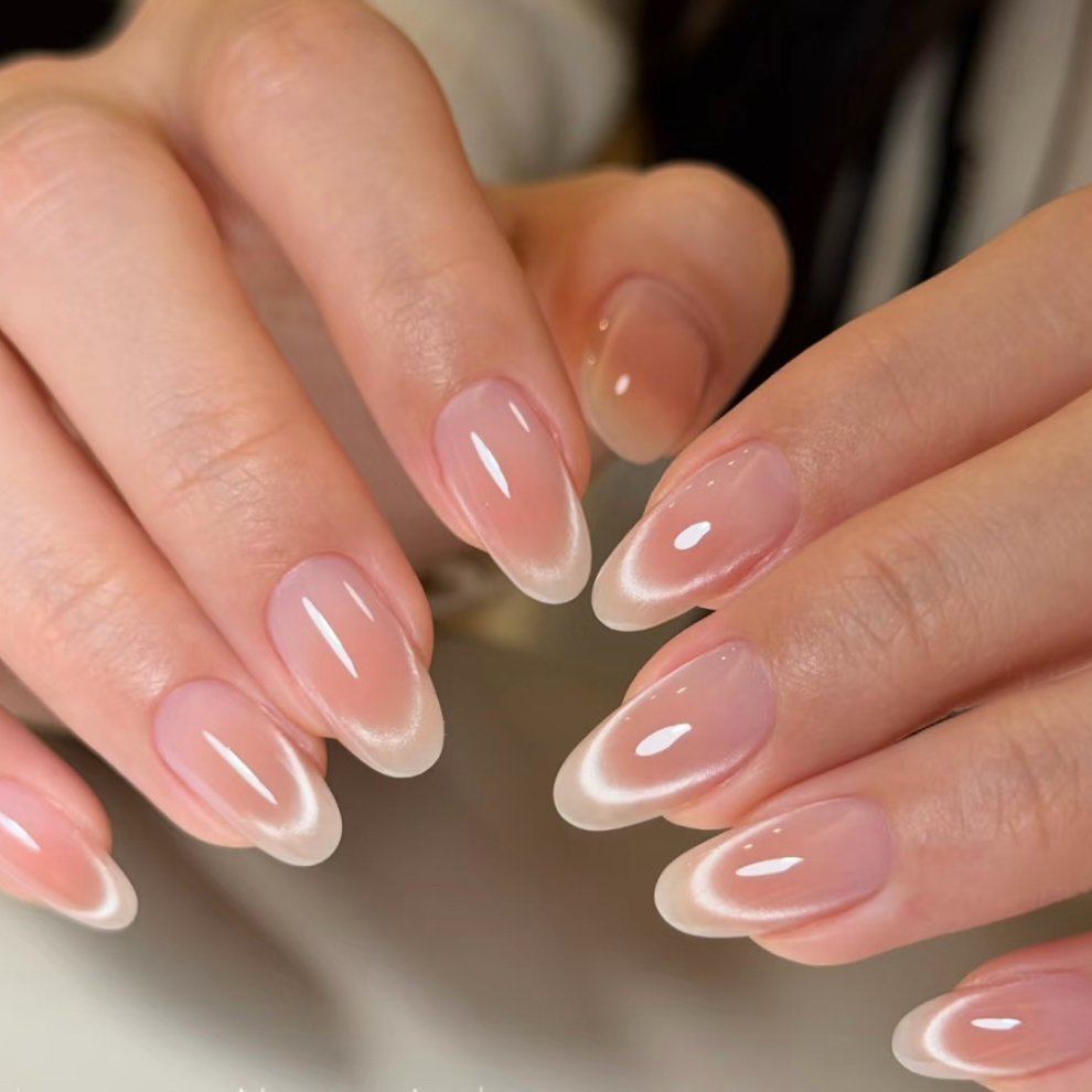 Mira.nail