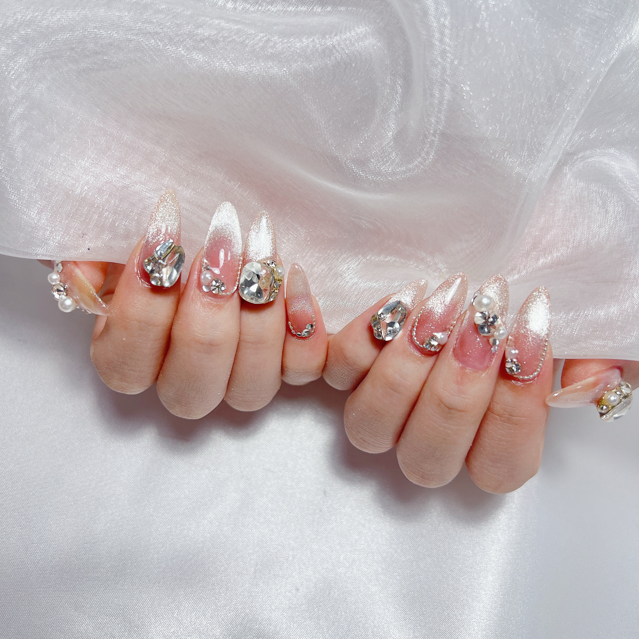 private.nail