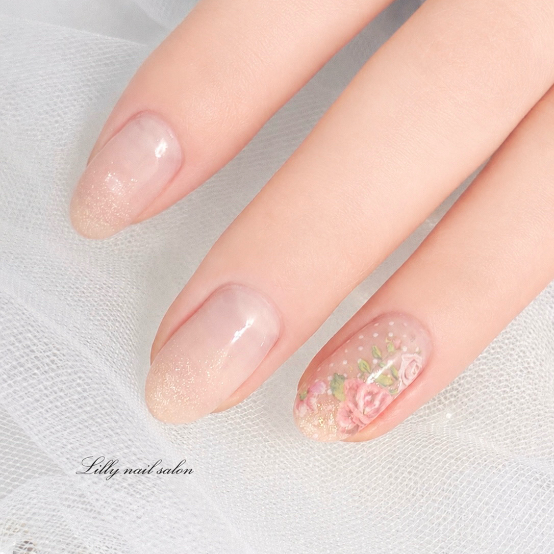 Lilly_nailsalon_Miku