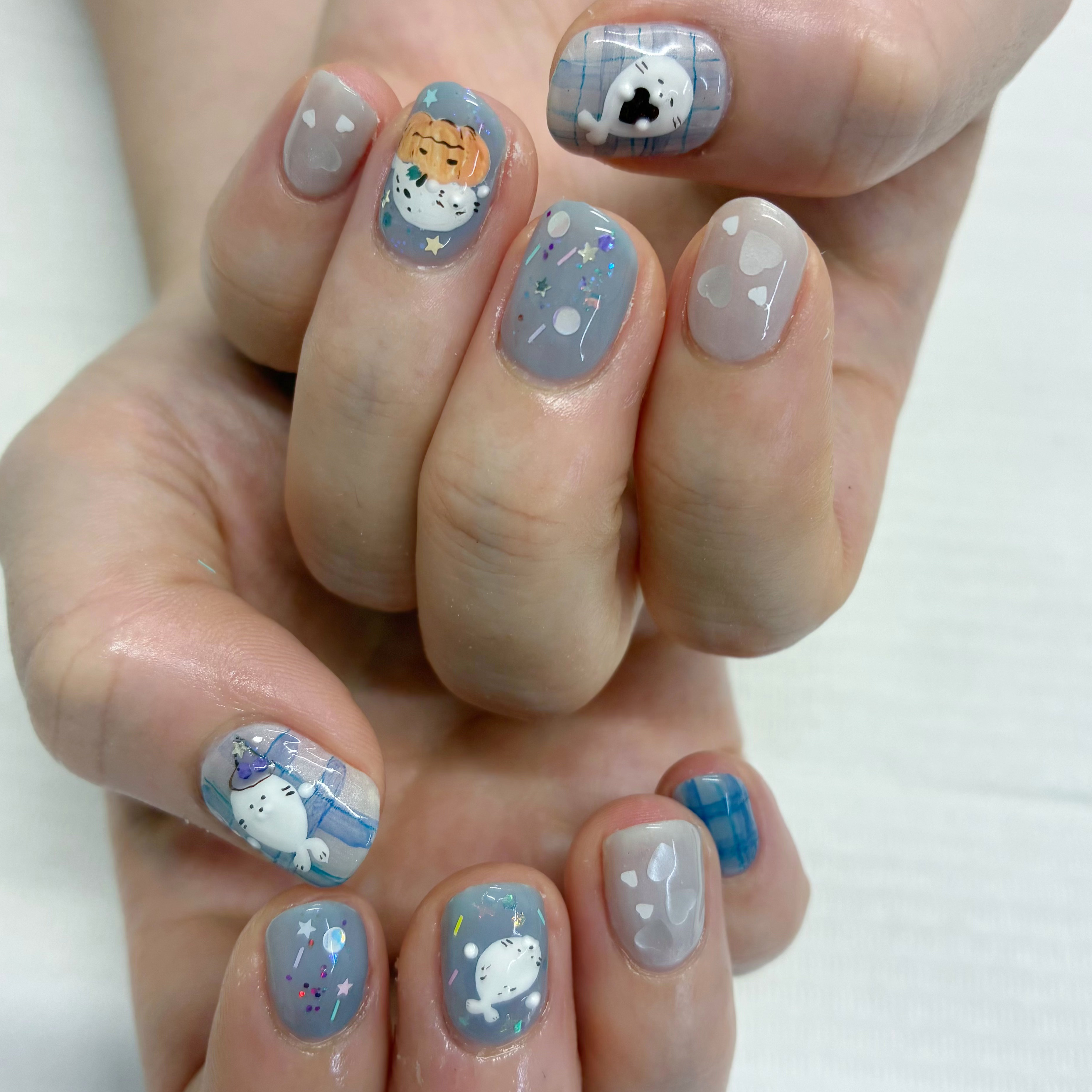 minimus._.nails