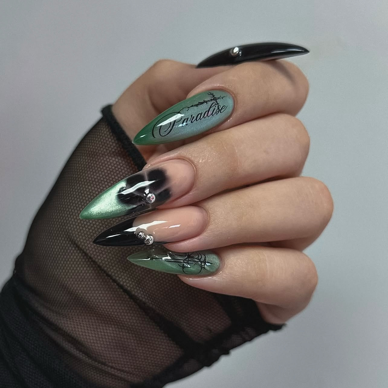 mr.nail.art68
