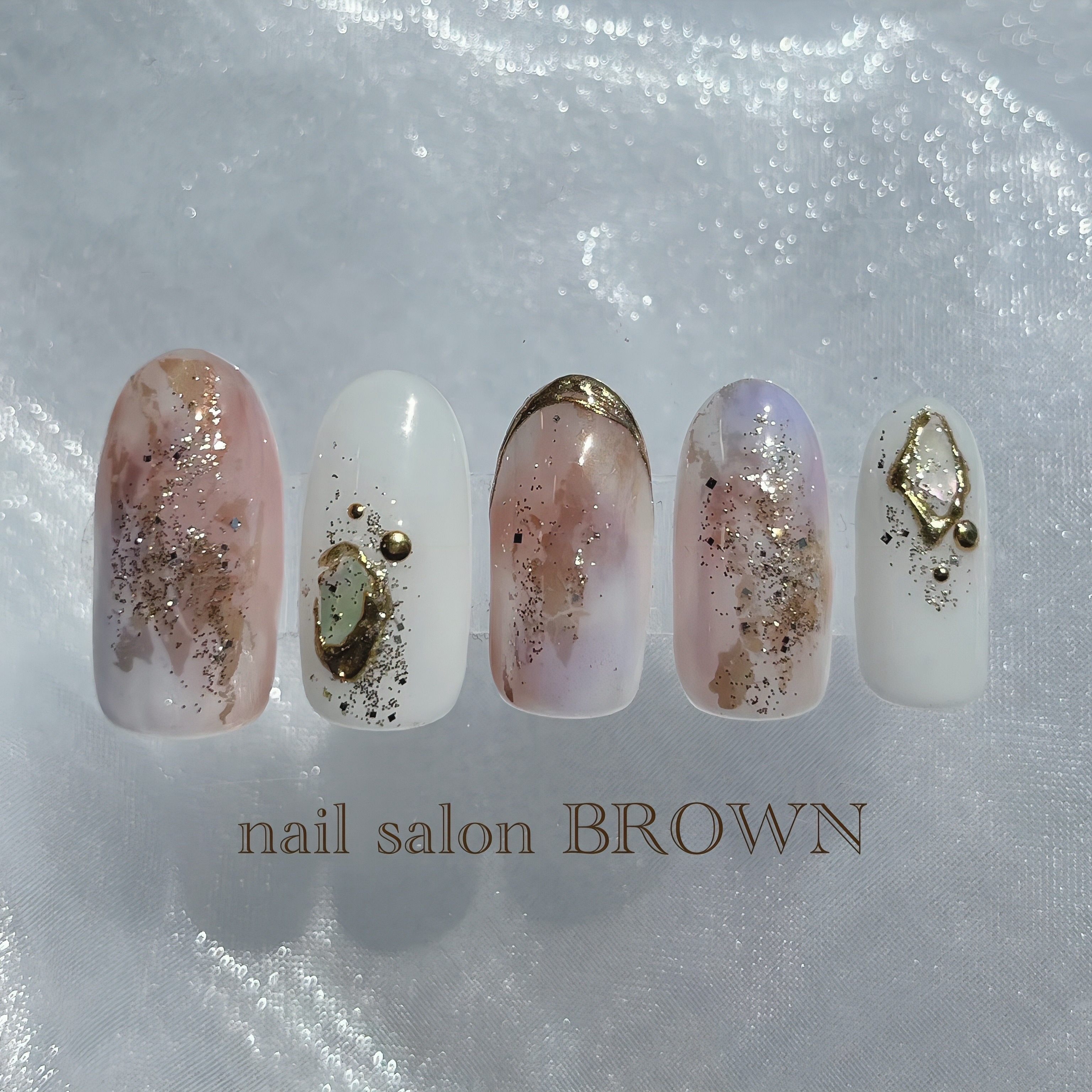 nail_salon.BROWN