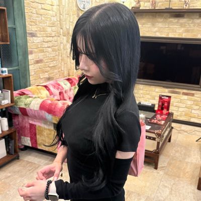 巻き下ろしヘアアイロン仕上げ