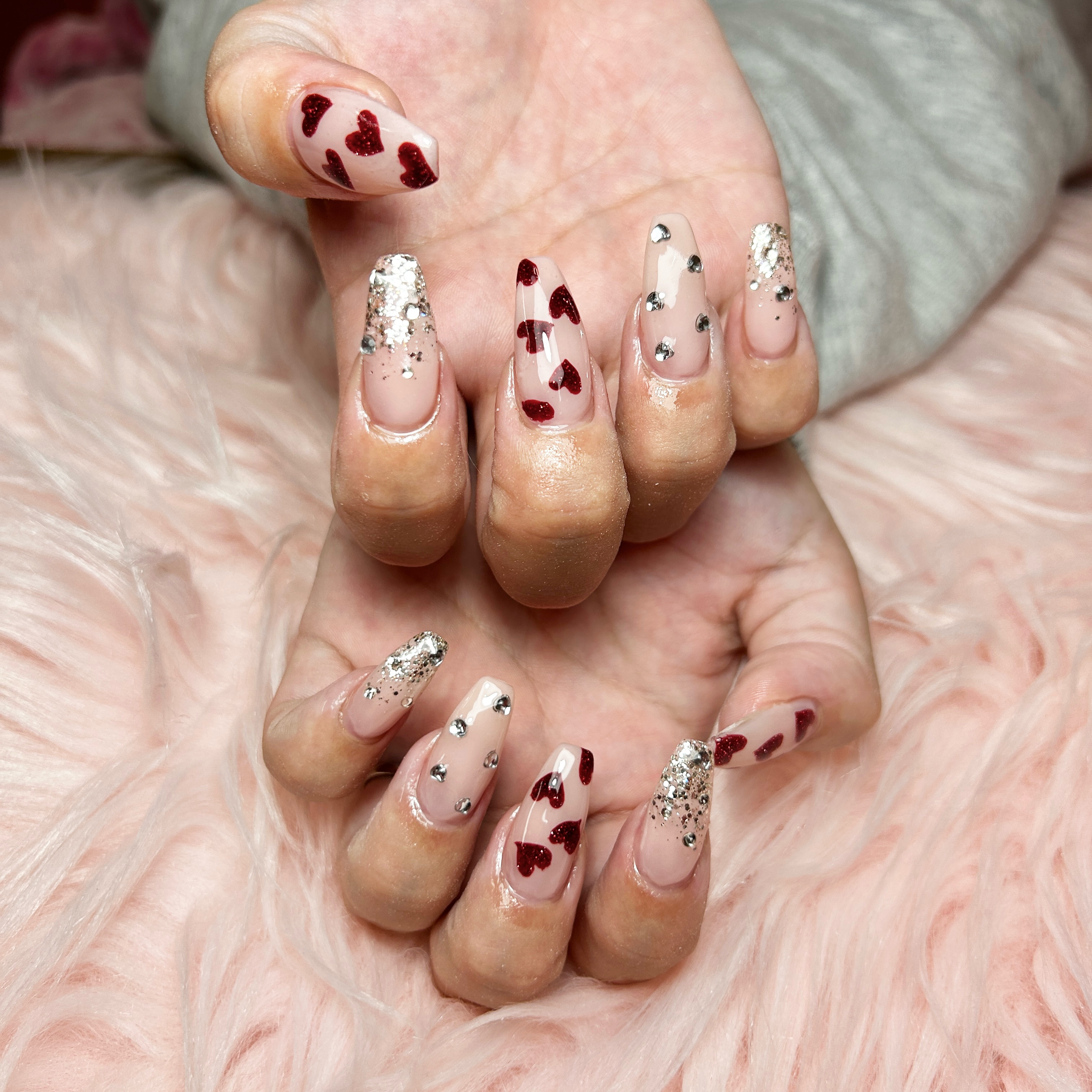 Nail_amber