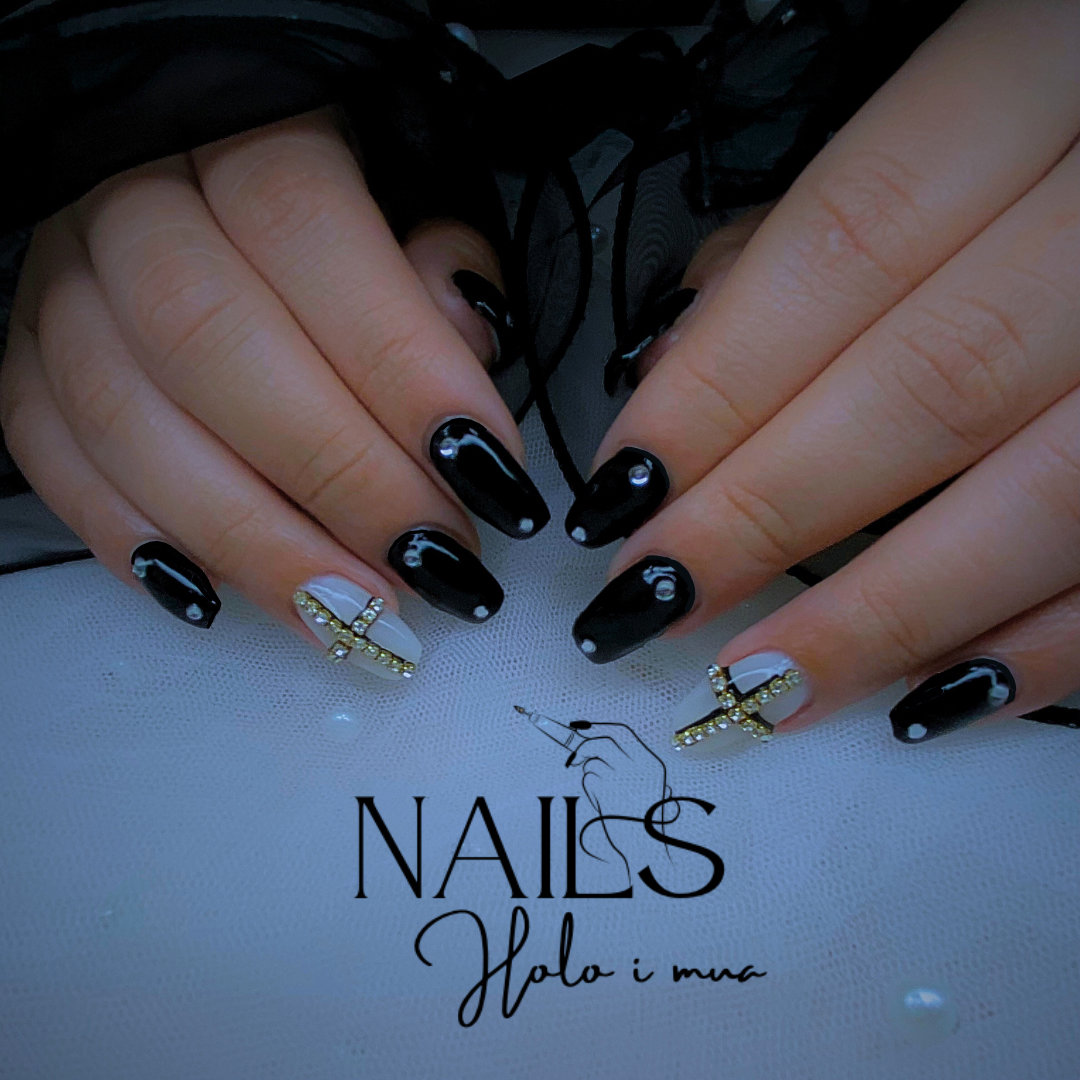 NailSalon.Holoimua