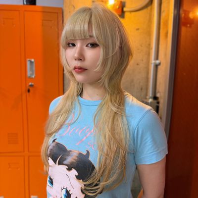 【綺麗なハイトーンへ✨】ケアブリーチカラー