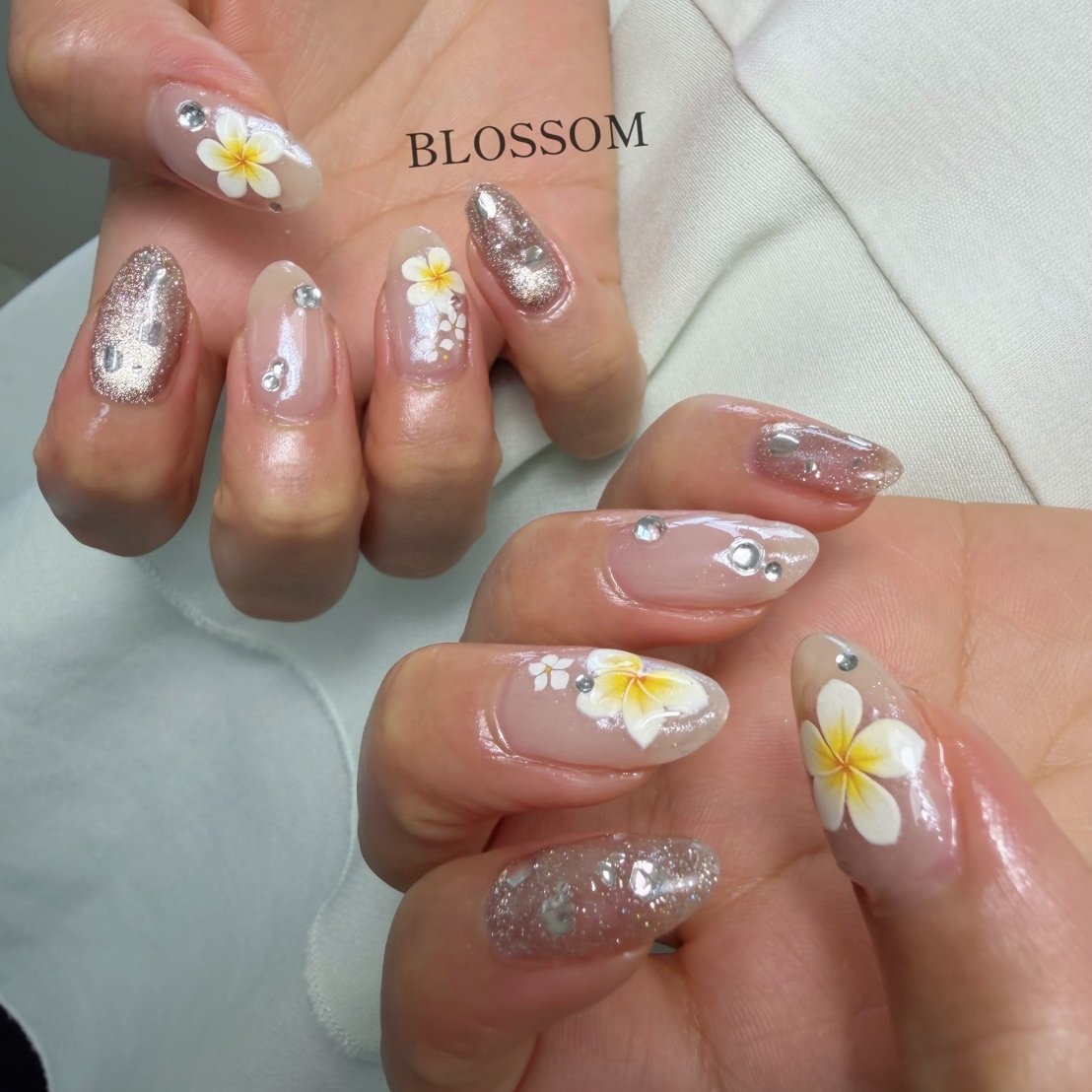 BLOSSOM_nailsalon
