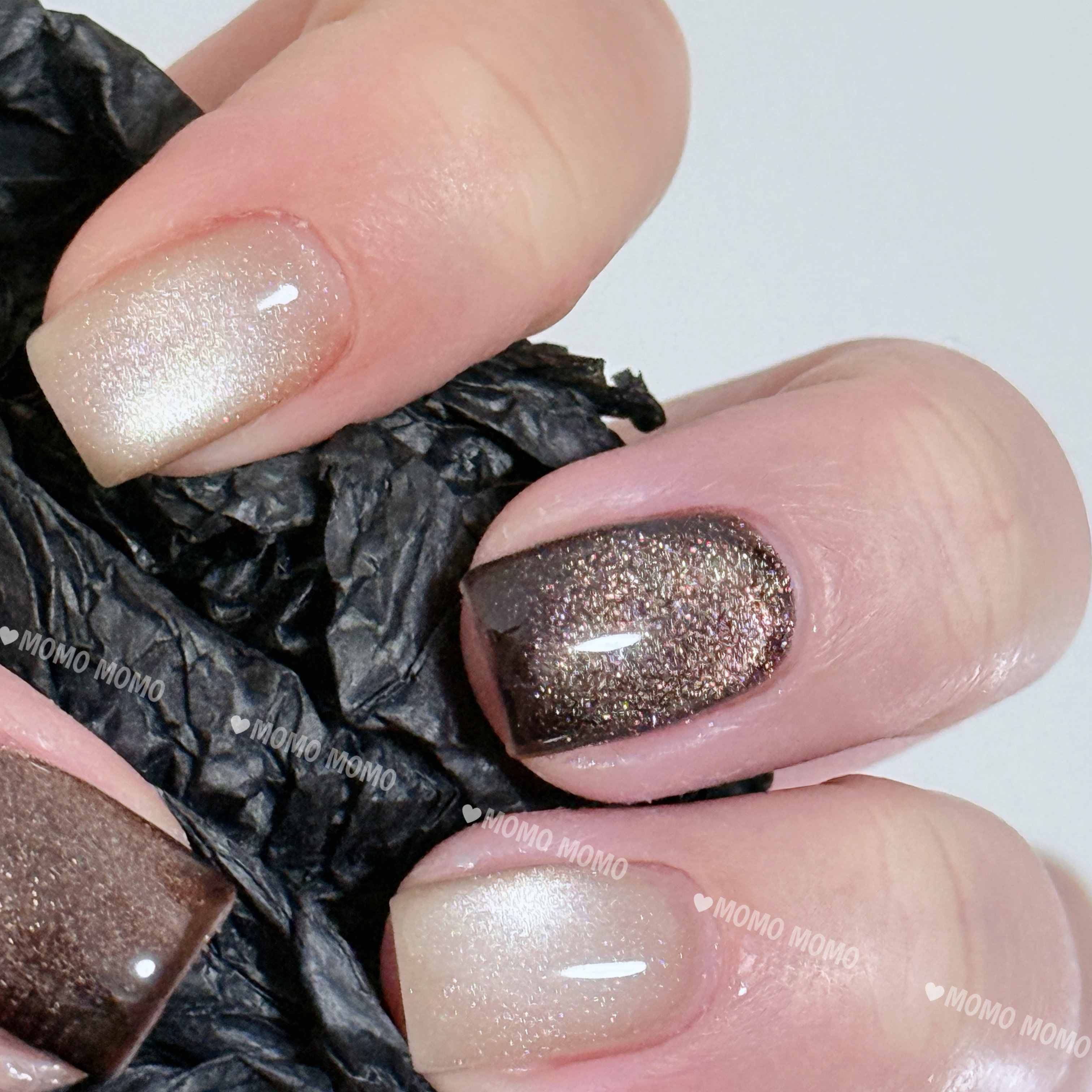MOMOMO_NAIL