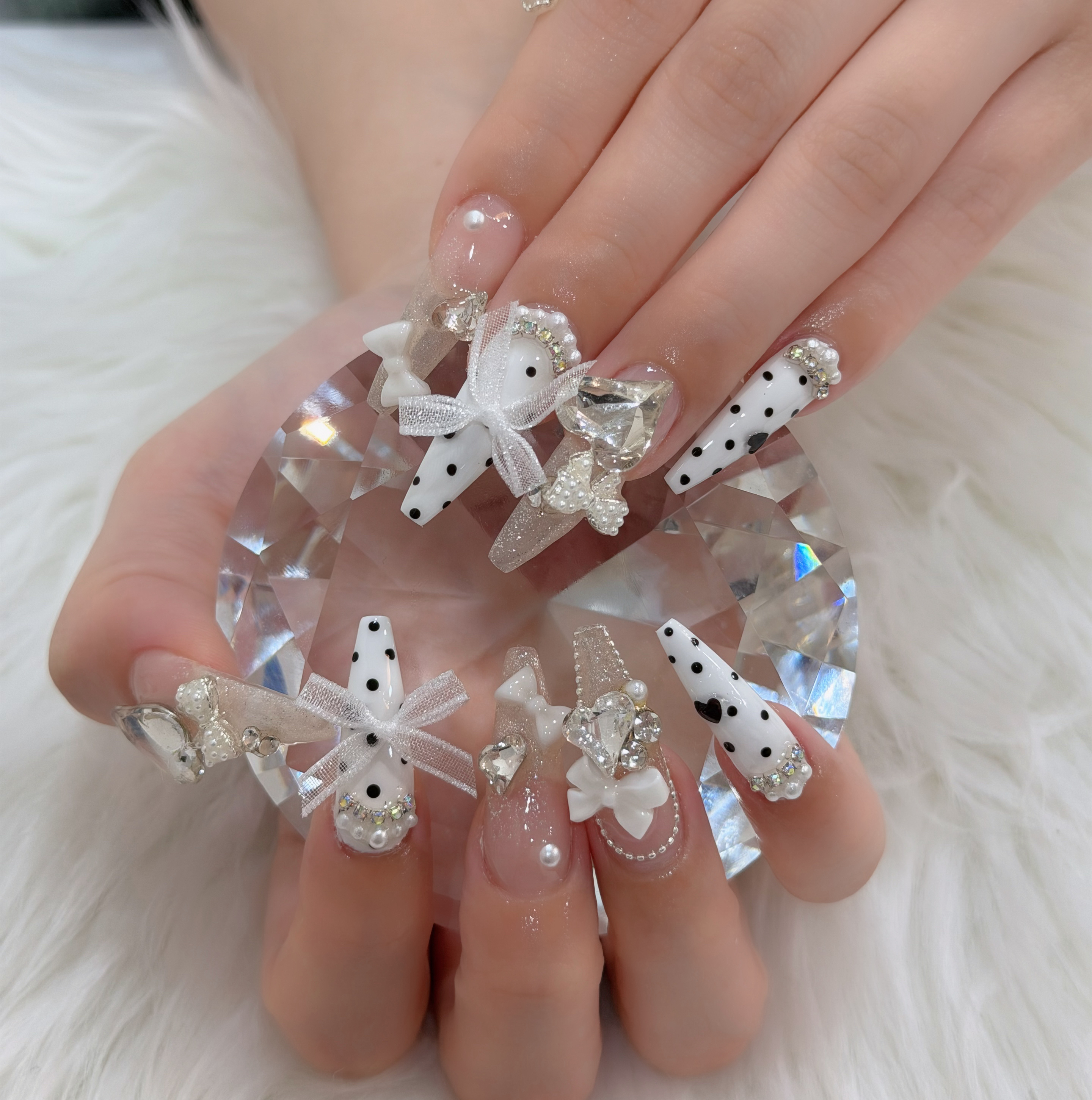 aria.nail.01