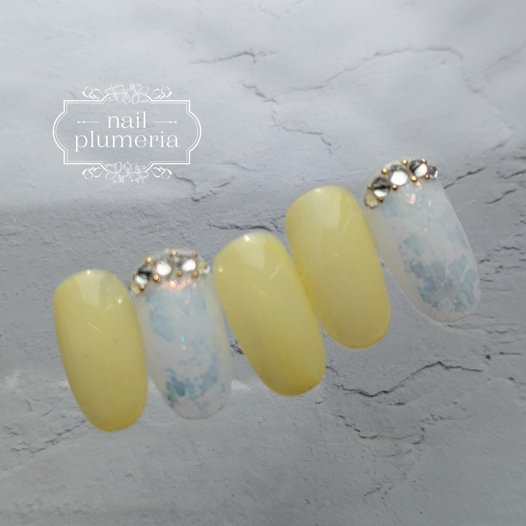 nail.plumeria