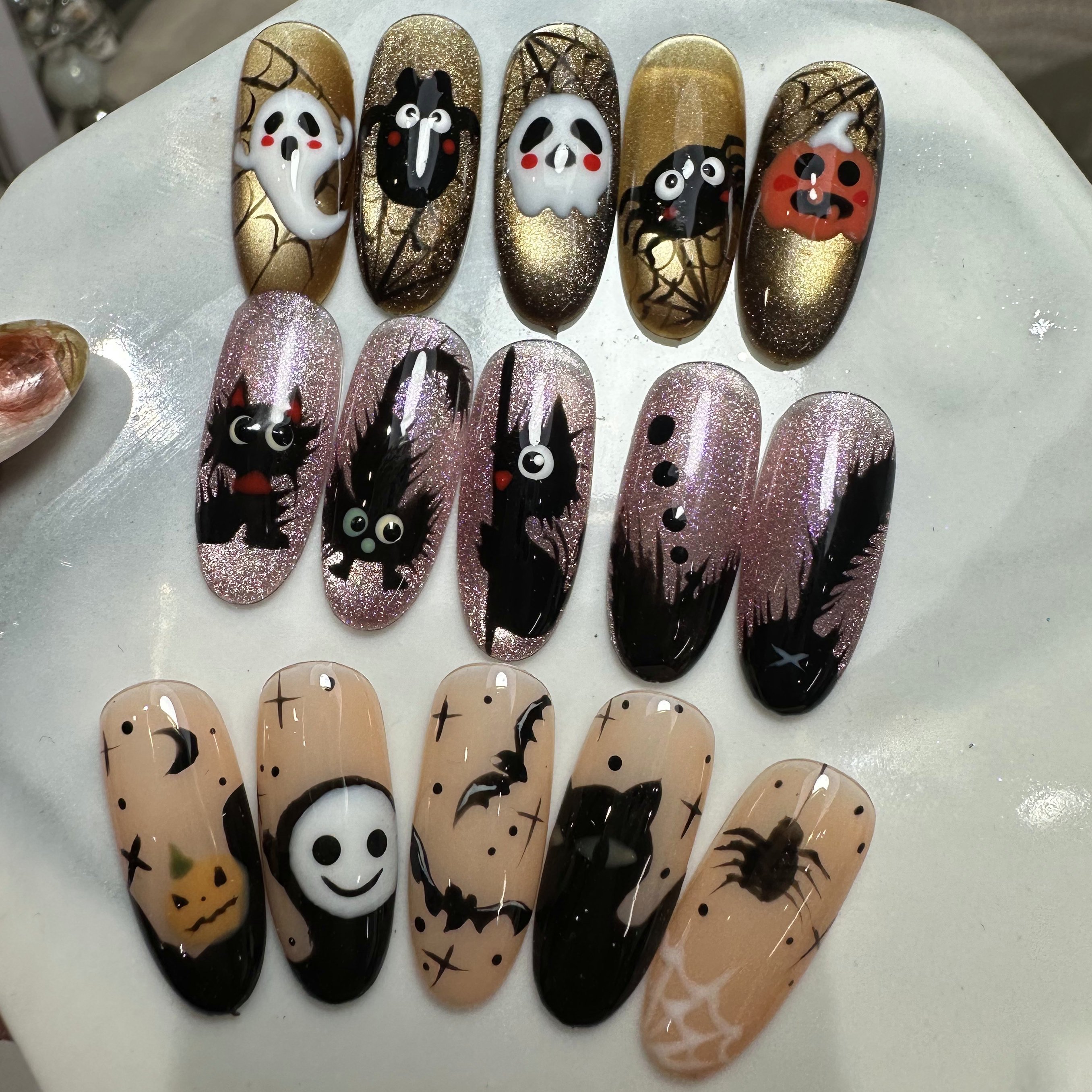 T_Nail