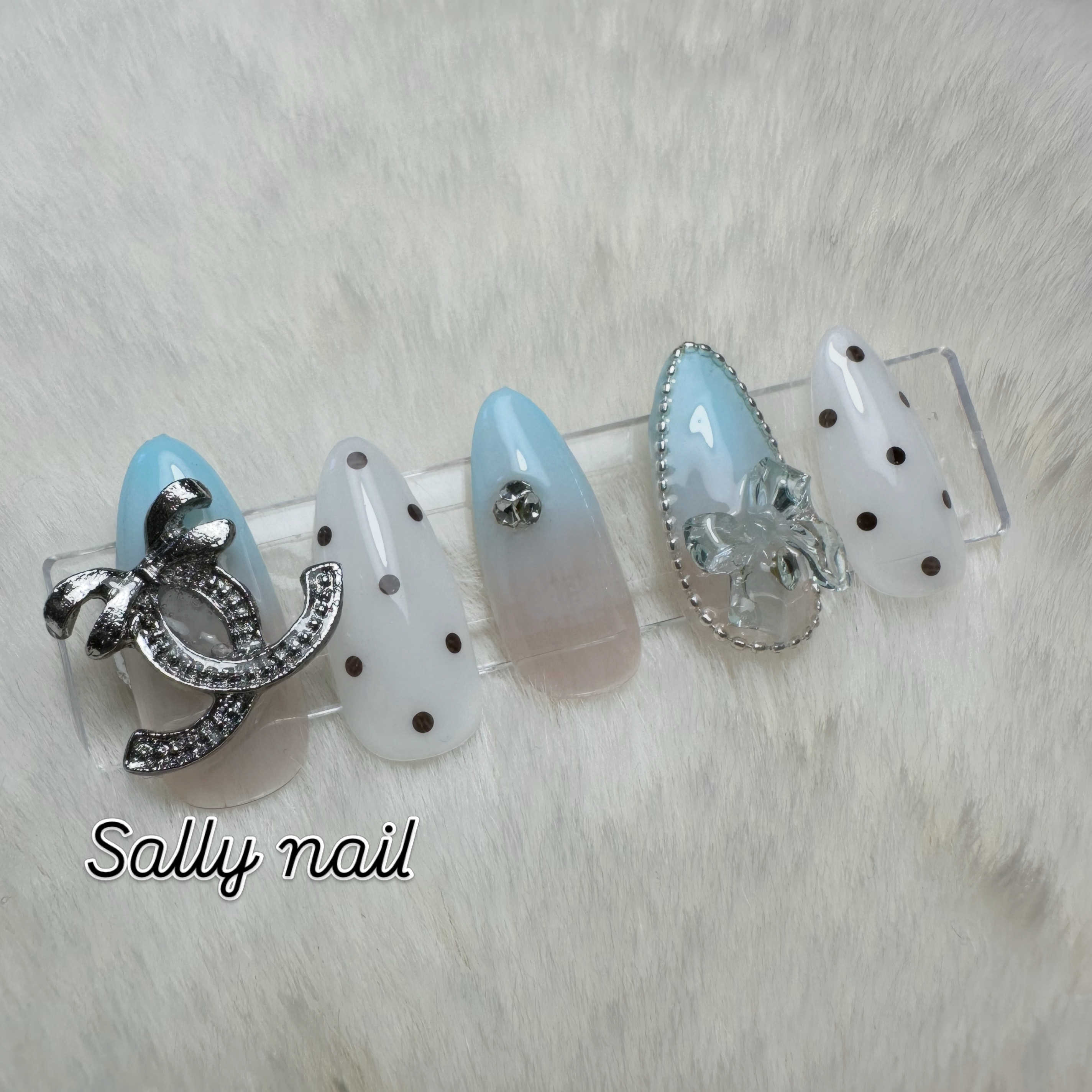 Sally_nail