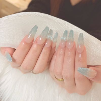 【研修コース】✨おすすめ✨チップ長さ出し＋マグネット／グラデーション