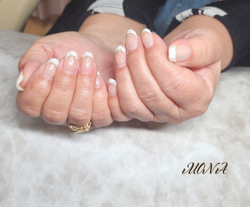 Beauty_Salon_MONA