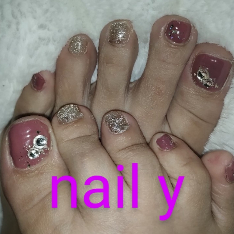 Nail_y_tama