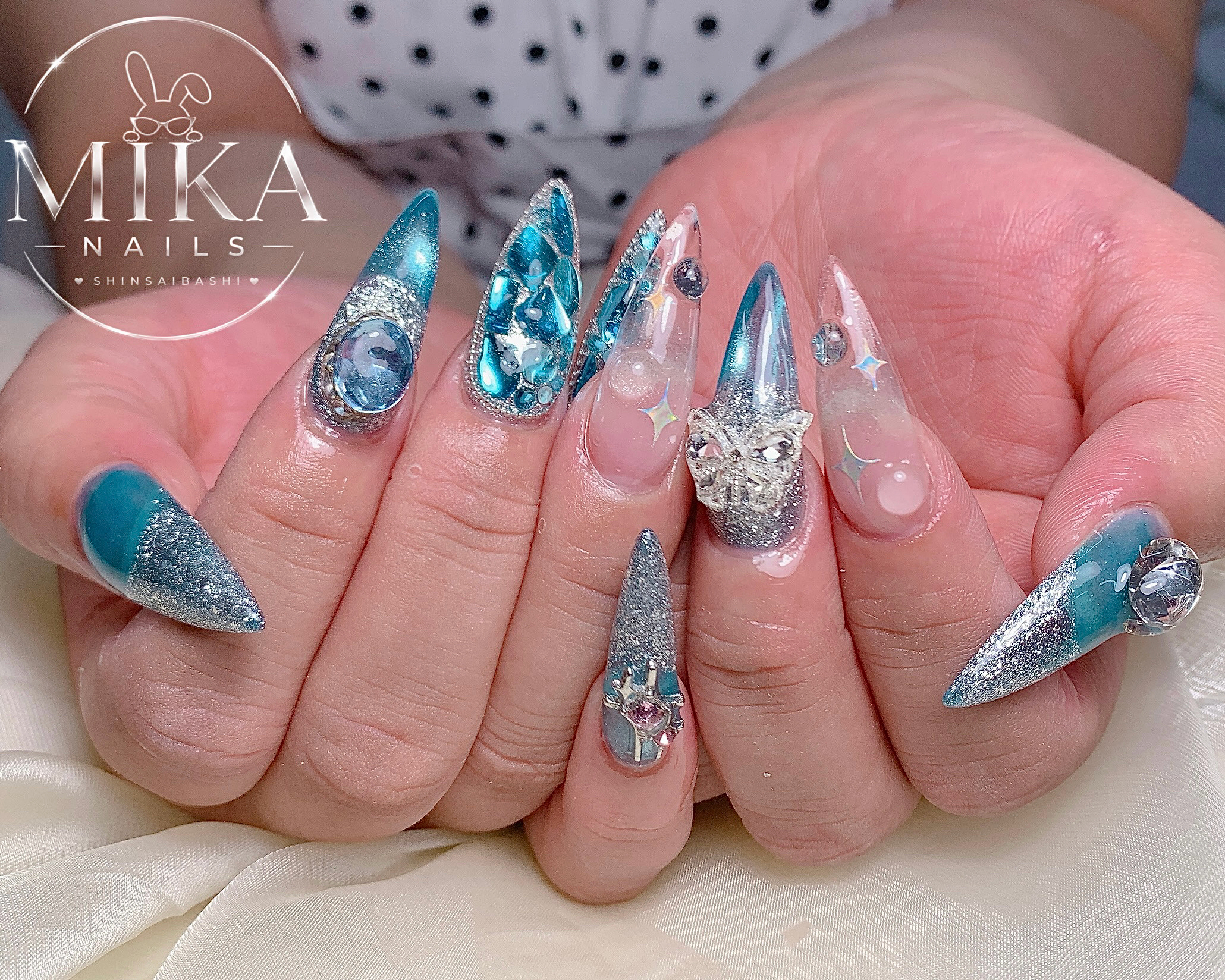 Luna_Mika_Shinsaibashi