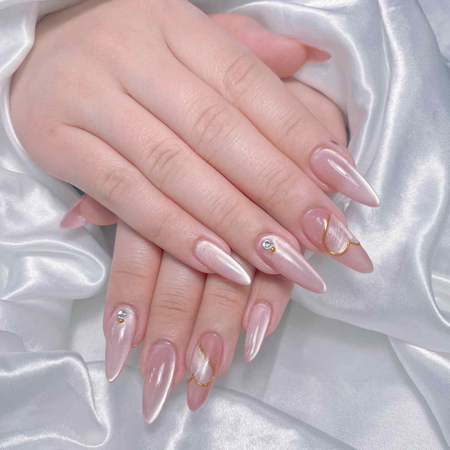 yumi_leela