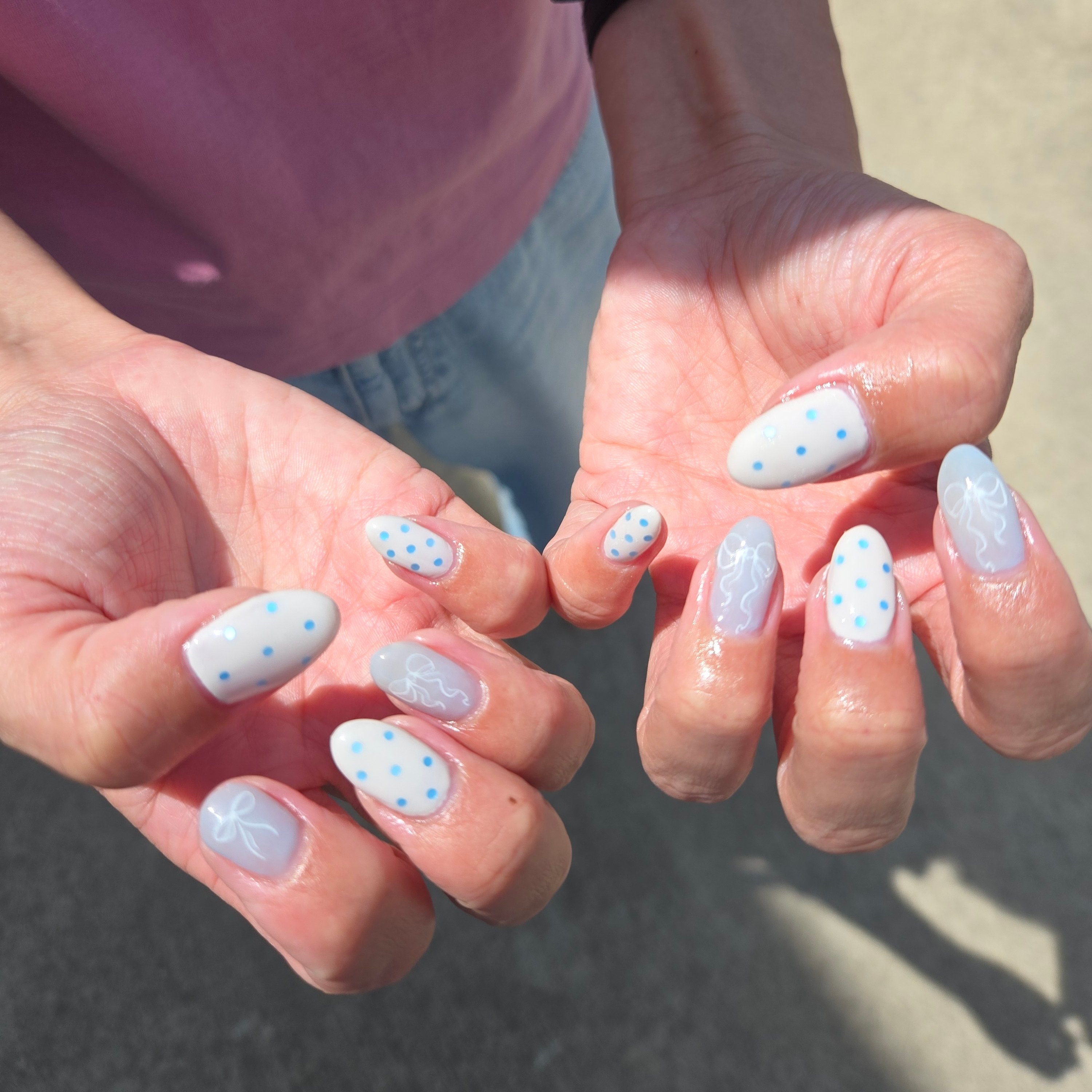 emust.nail