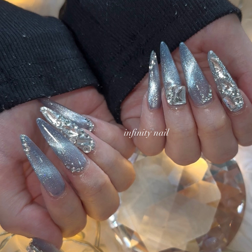 INFINITY_nail