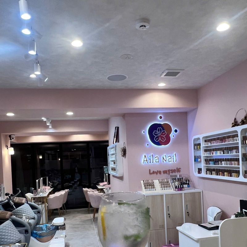 Aila Nail & Beauty Spa
