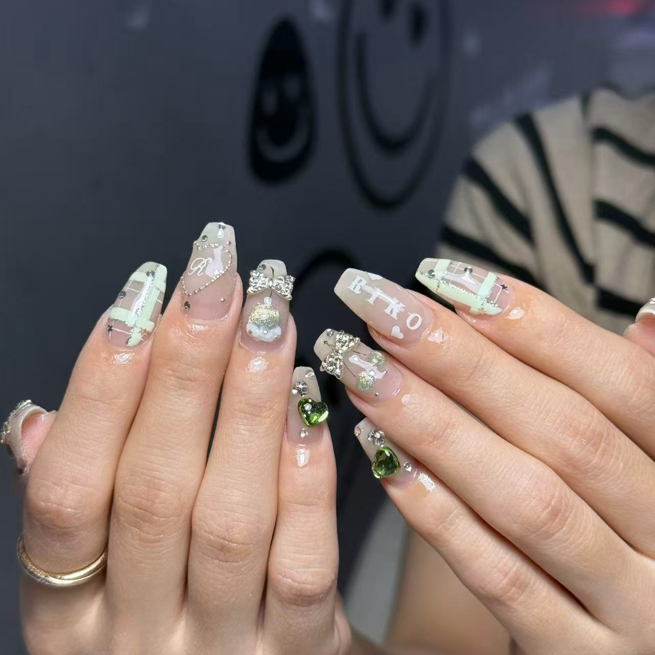 OnePlus_Nail